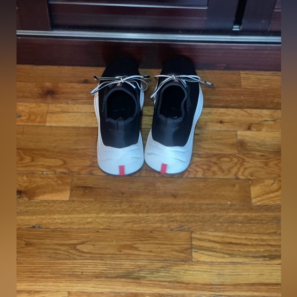 PRADA SNEAKERS - Picture 4 of 11